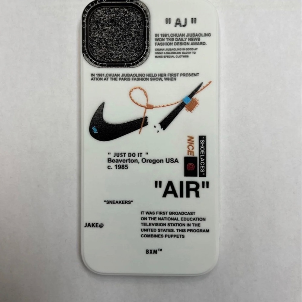 Nike Off-White IPhone 13 case *NIW* - Picture 4 of 4